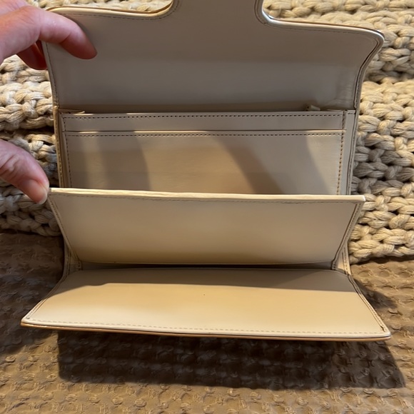 Kate Spade camel Wallet - Picture 4 of 5